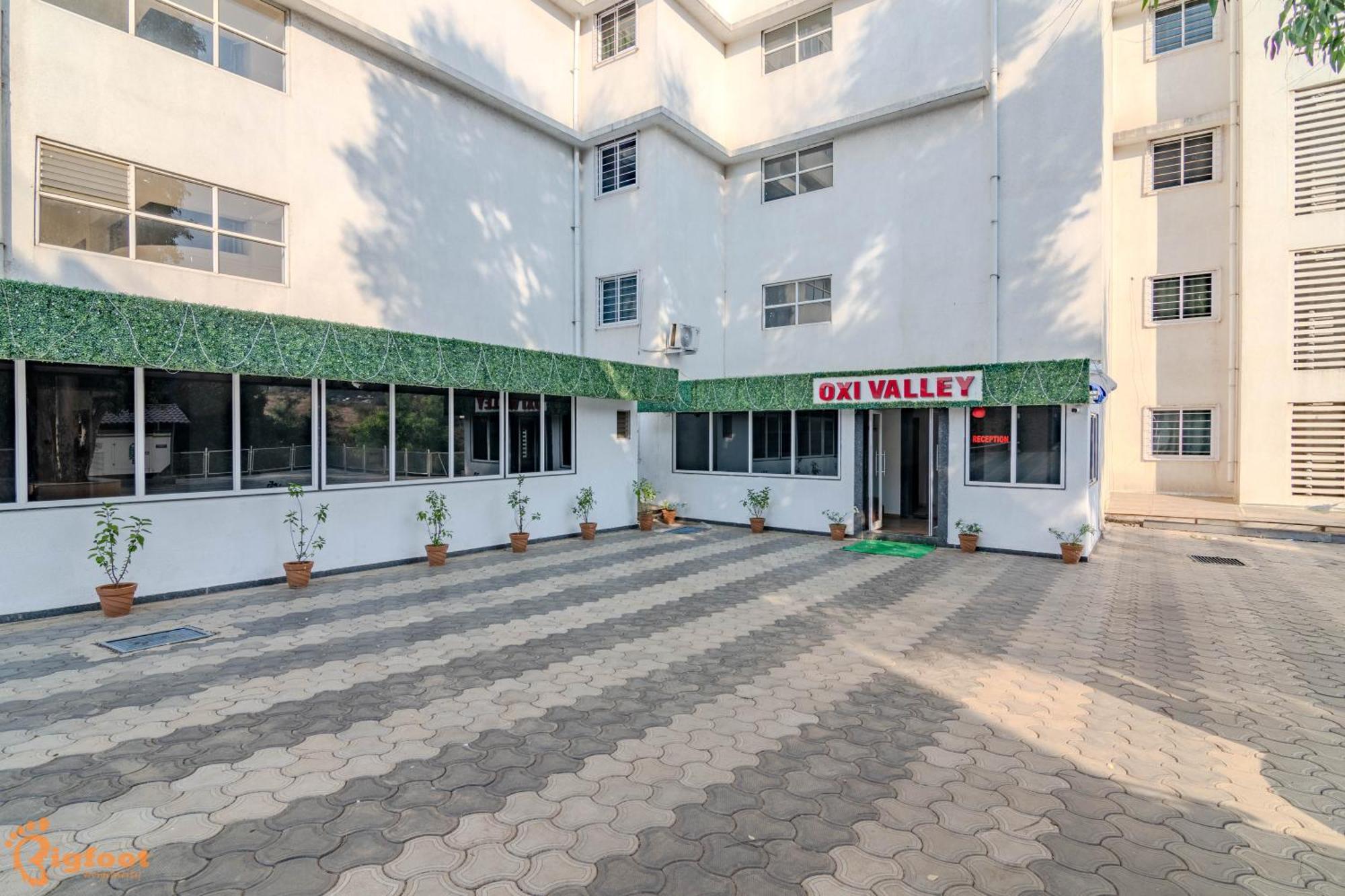 Oxi Valley Resort Igatpuri Exterior foto